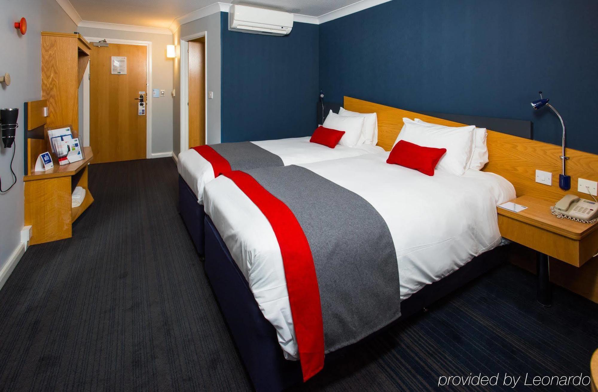 Holiday Inn Express Birmingham Oldbury By Ihg Exteriér fotografie