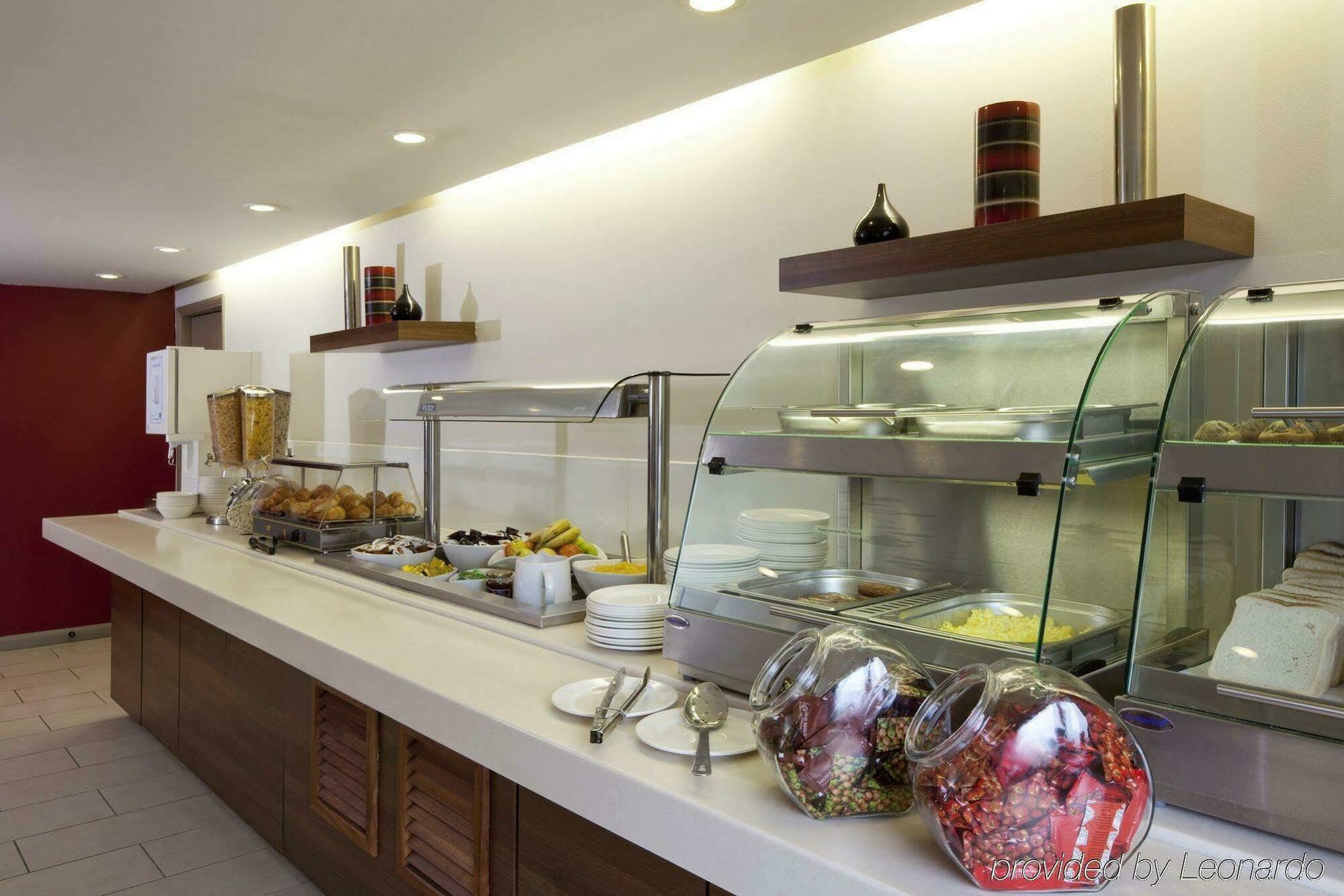 Holiday Inn Express Birmingham Oldbury By Ihg Exteriér fotografie